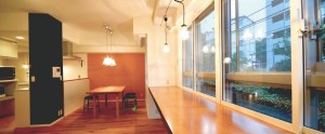 「彩り」の住まい　こだわりが随所に光るまるでカフェのようなくつろぎの空間