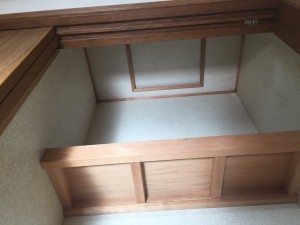 H3年戸建て (押入れ天井)